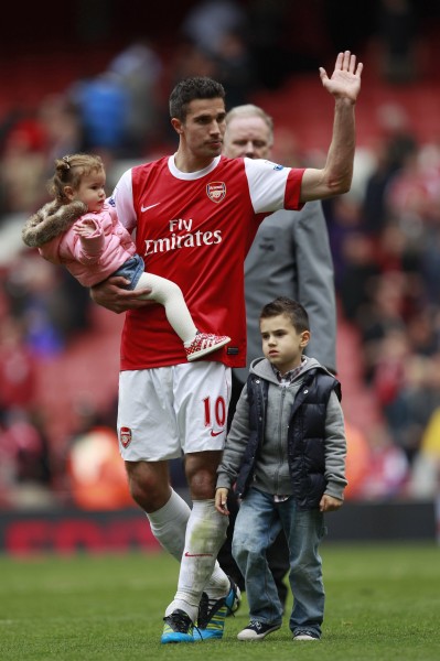 张伯霖谈摇篮舞庆祝：是庆祝我家两只小狗出生