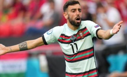 热刺被动防守导致失误