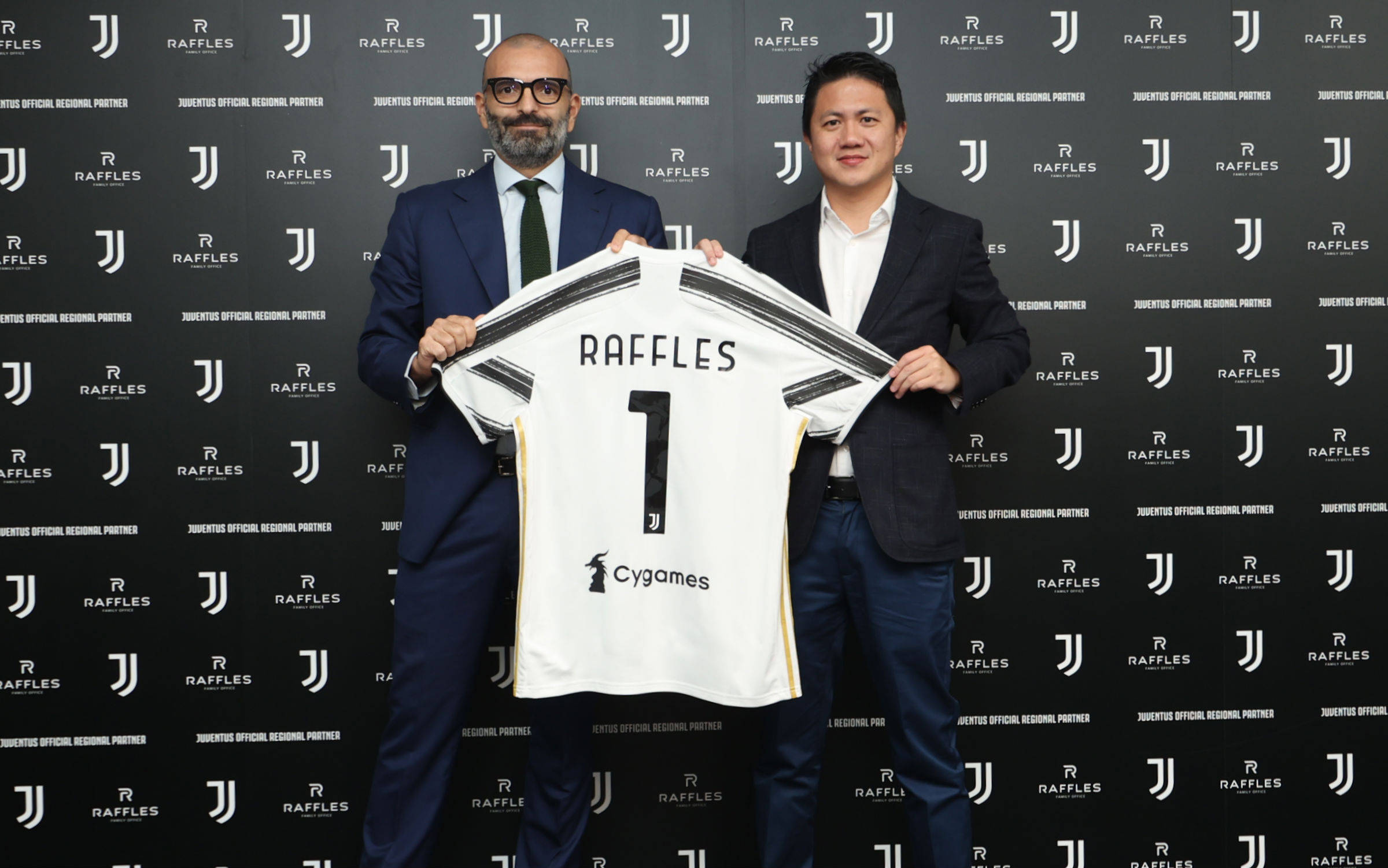 董健称球队首战CBA强队显不足，将努力提升水平