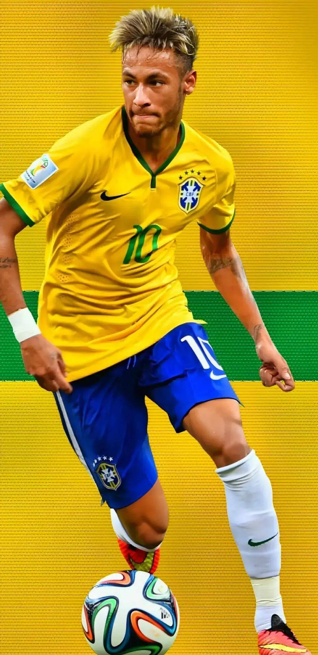 东契奇生涯30+5+5场次超越字母哥，升至历史第五