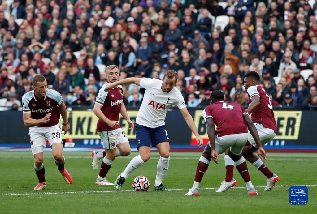 非洲雄狮无缘世界杯，曼联暗中得利