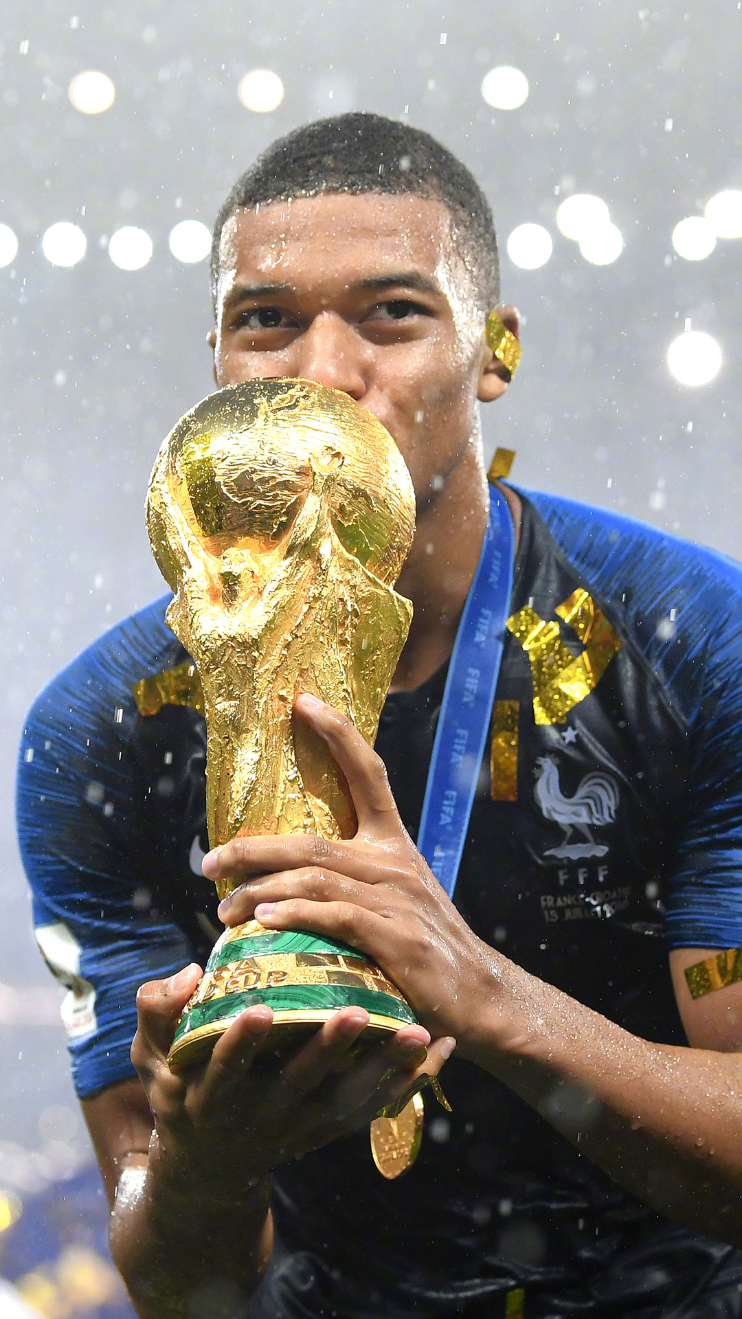 76人vs勇士首发：恩比德复出搭档马克西，霍福德首次首发