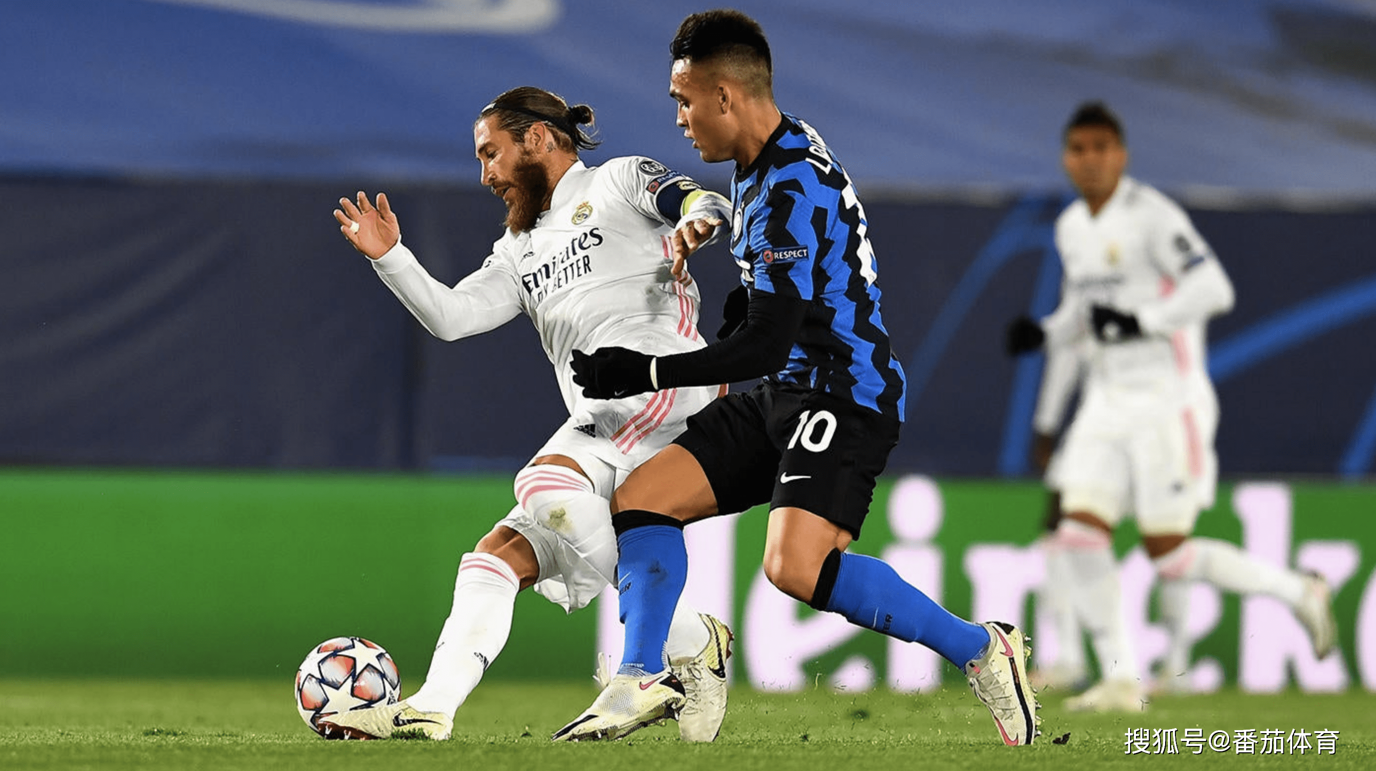 深圳男篮聘请澳大利亚教练凯利任2025-2026赛季主教练，阵容以本土核心为主，阵容实力强劲。